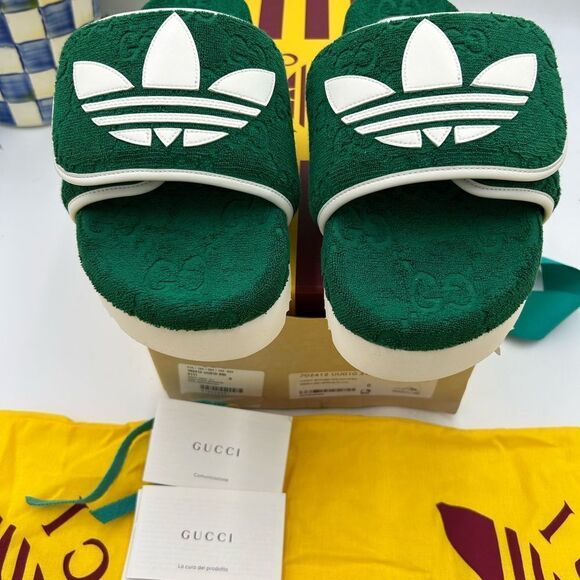 Men’s Gucci, X Adidas monogram Pool slides size 8, made in Italy - Picture 3 of 11